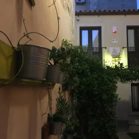 Ortigia Deluxe S.a.l. Prázdninový dům *